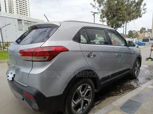 Hyundai Creta 2020 Silver