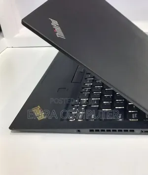 New Laptop Lenovo 8GB Intel Core i5 SSD 256GB