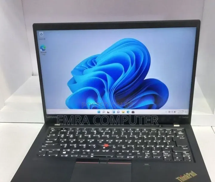New Laptop Lenovo 8GB Intel Core i5 SSD 256GB