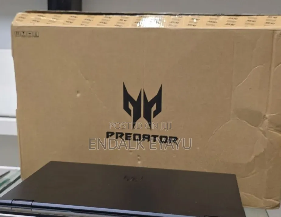 New Laptop Acer Predator Helios Neo 16 16GB Intel Core i9 SSD 1T