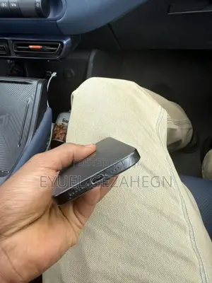 Apple iPhone 15 Pro 128 GB Graphite