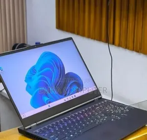 New Laptop Lenovo 16GB Intel Core i7 SSD 512GB