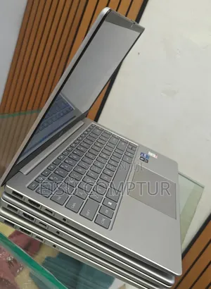 New Laptop HP Stream Notebook 16GB Intel Core i7 SSD 512GB