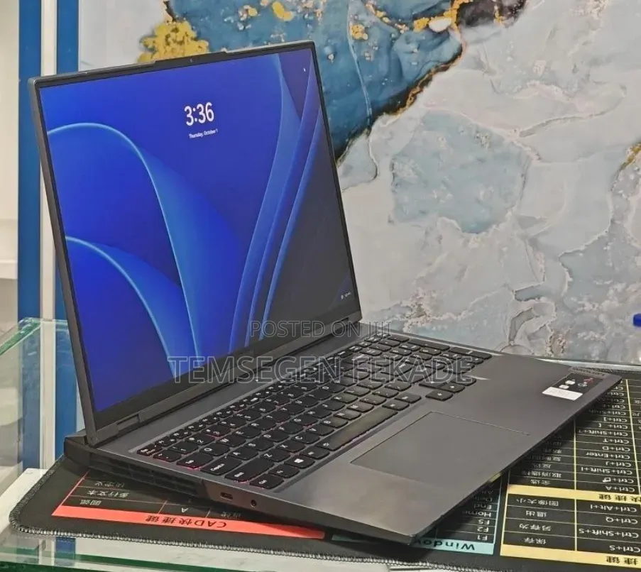 New Laptop Lenovo Legion 5 16GB AMD Ryzen 7 SSD 512GB