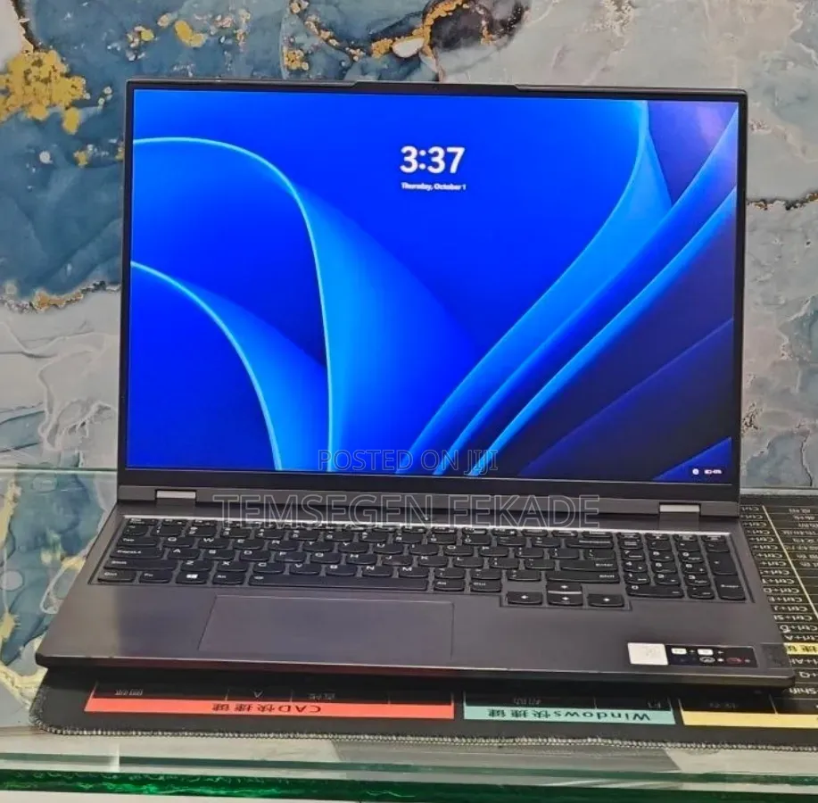 New Laptop Lenovo Legion 5 16GB AMD Ryzen 7 SSD 512GB