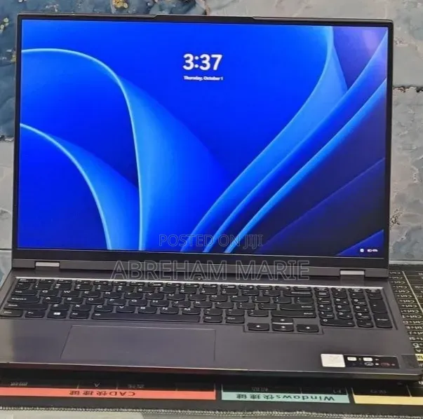 New Laptop Lenovo Legion 5 16GB AMD Ryzen 7 SSD 512GB