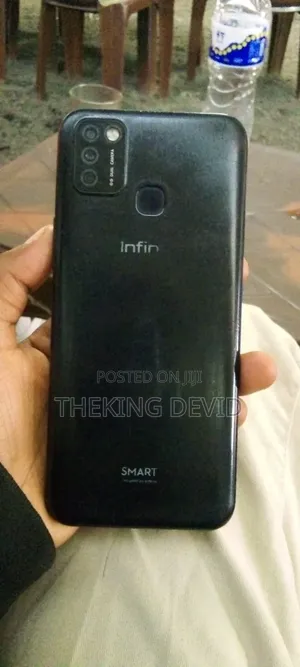 Infinix Smart 6 32 GB Black