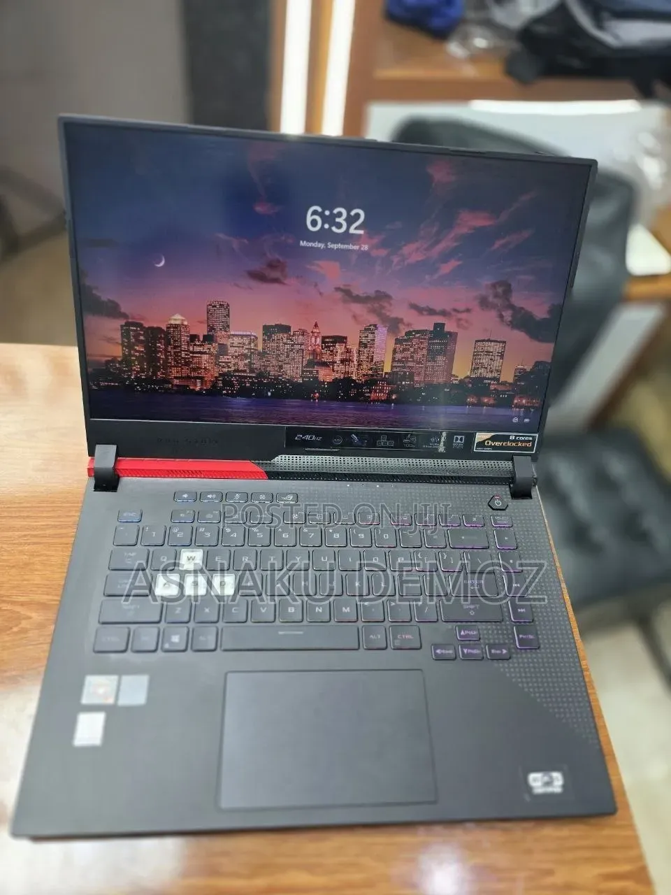 New Laptop Asus ROG Strix G16 16GB AMD Ryzen 9 SSD 512GB