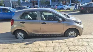 Kia Picanto 2017 Gold