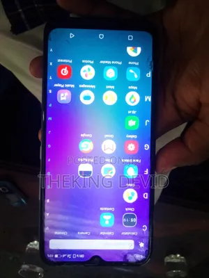 Infinix Hot 8 32 GB Silver
