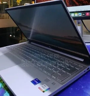 New Laptop HP Pavilion 15 16GB Intel Core i7 SSD 1T