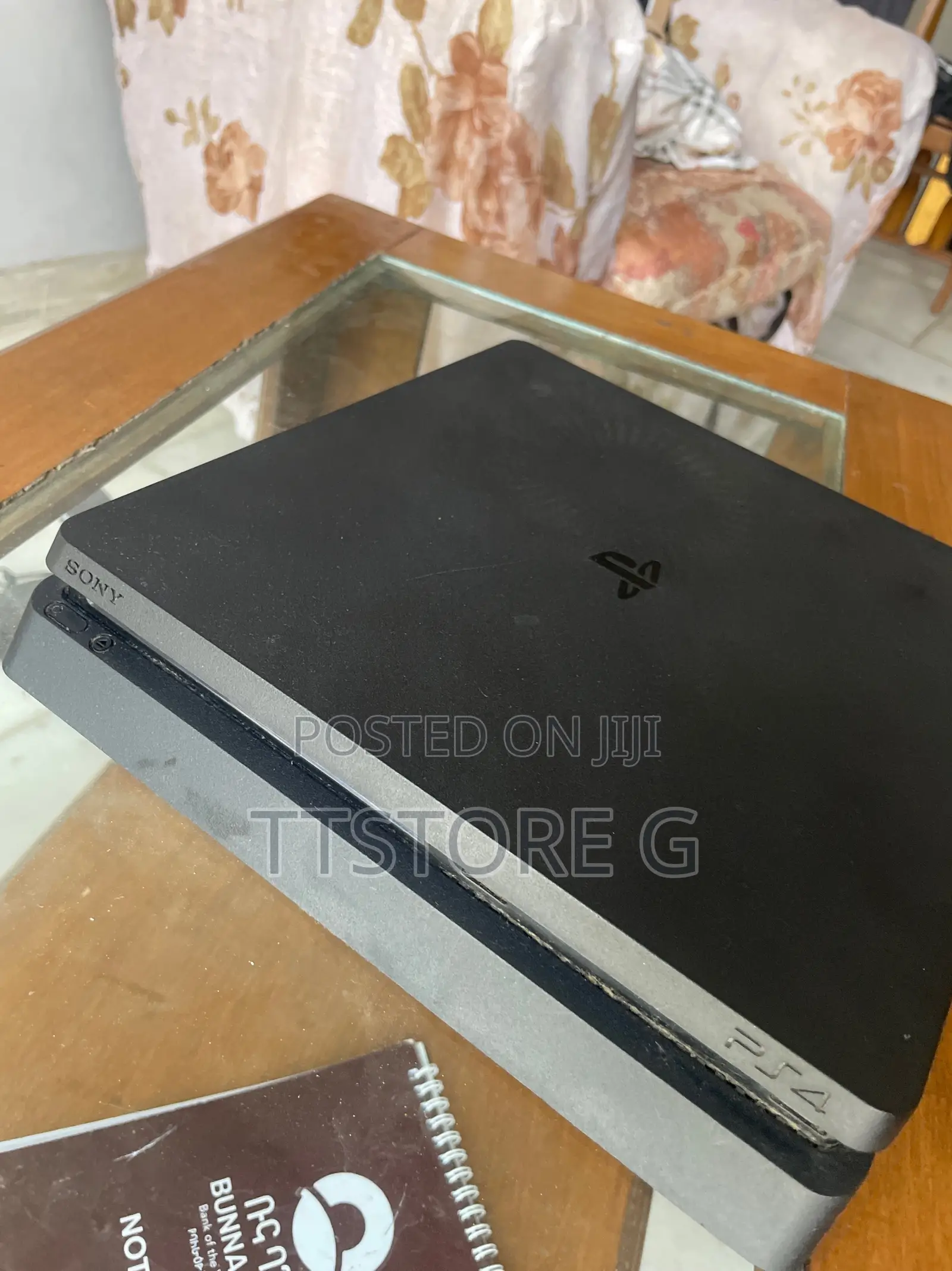 PlayStation 4 Slim