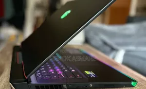 New Laptop MSI CR41-0M 32GB Intel Core i9 SSD 1T