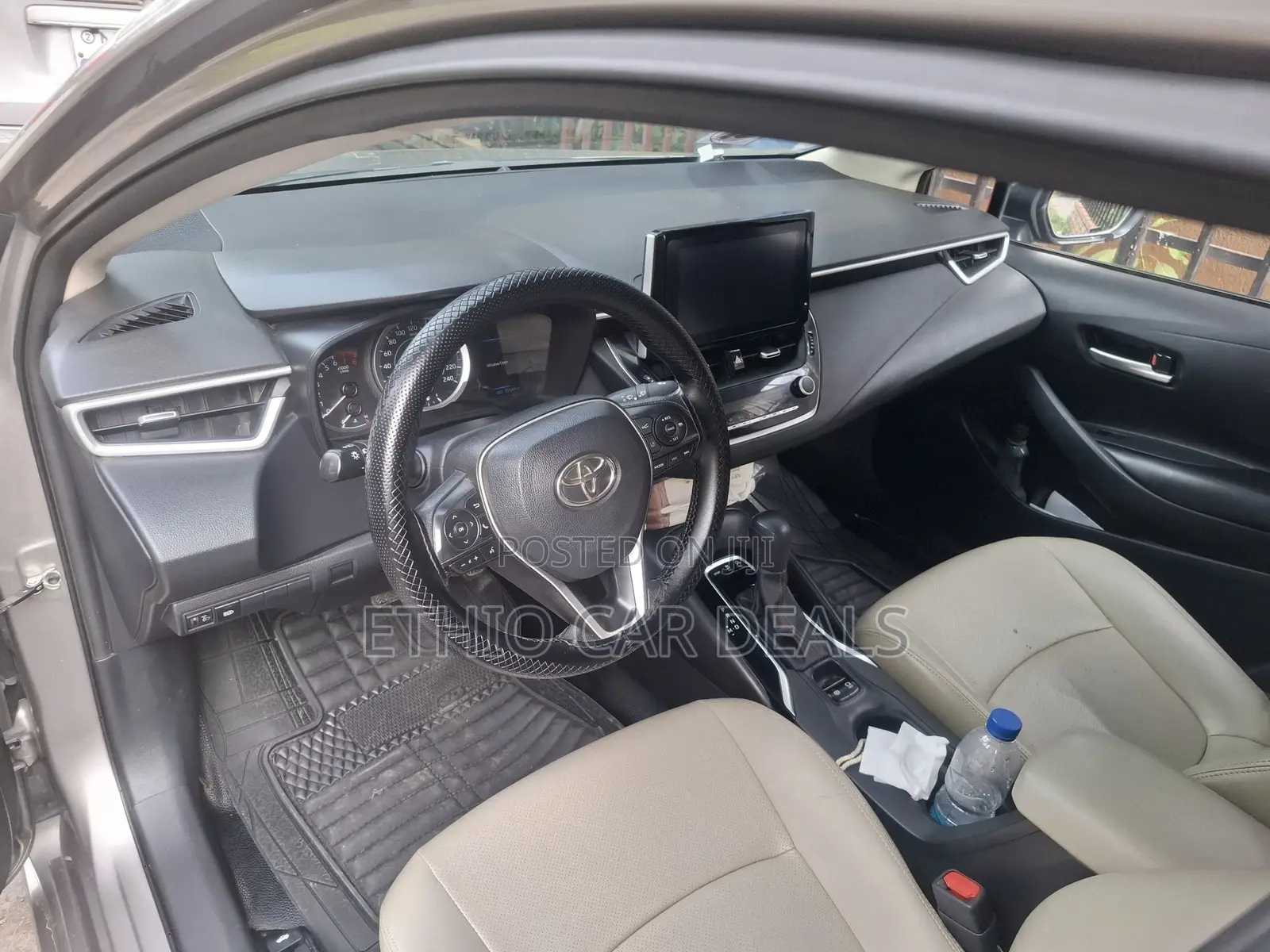 Toyota Corolla 2022 Gray