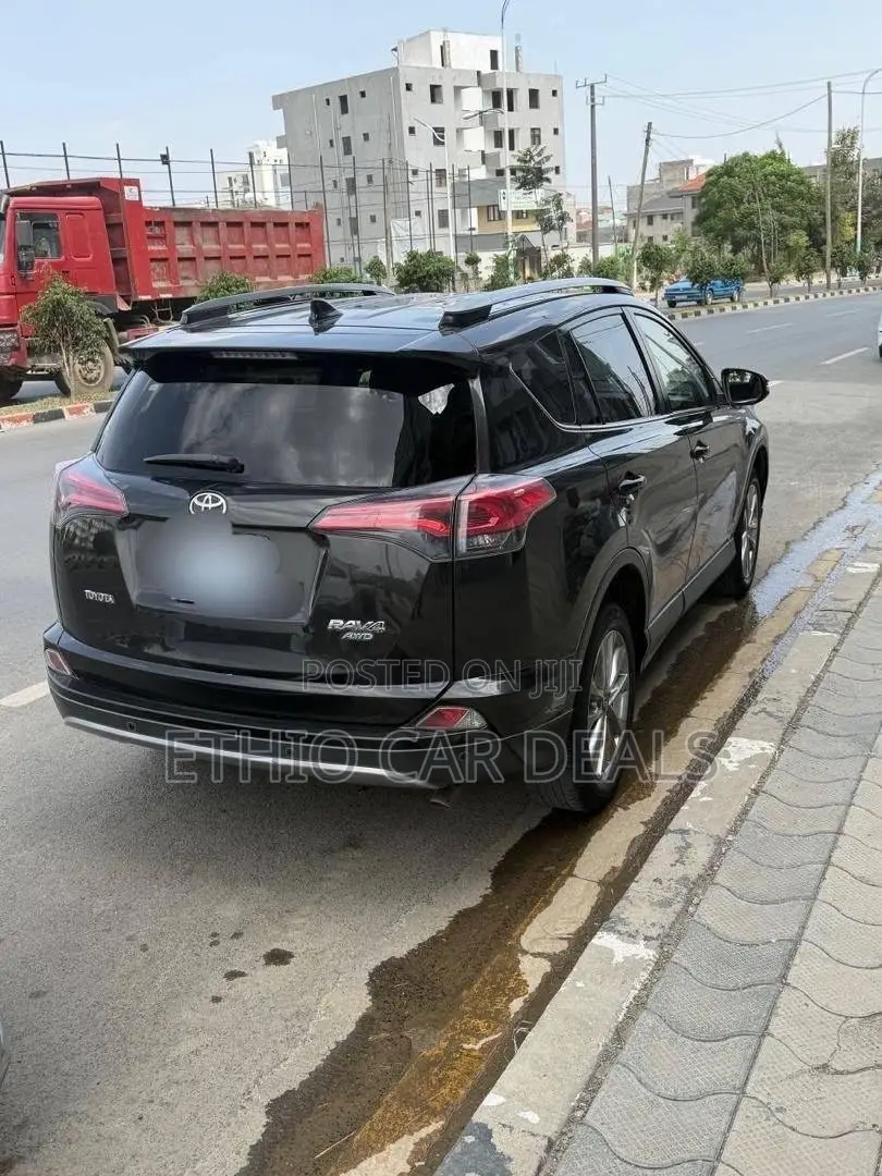 Toyota RAV4 2018 Black