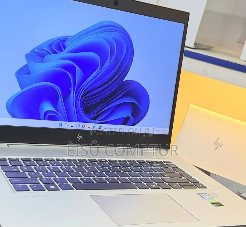 New Laptop HP EliteBook 1050 G1 16GB Intel Core i7 SSD 512GB