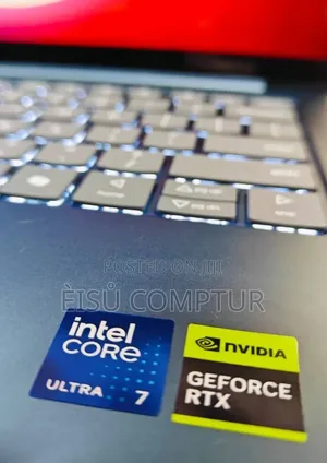 New Laptop Lenovo Yoga 7 15ITL5 16GB Intel Core Ultra 7 SSD 512GB