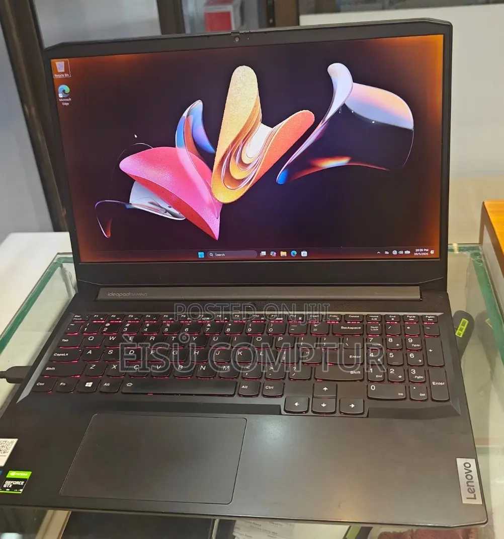 New Laptop Lenovo Ideapad 3 8GB Intel Core i5 SSD 512GB