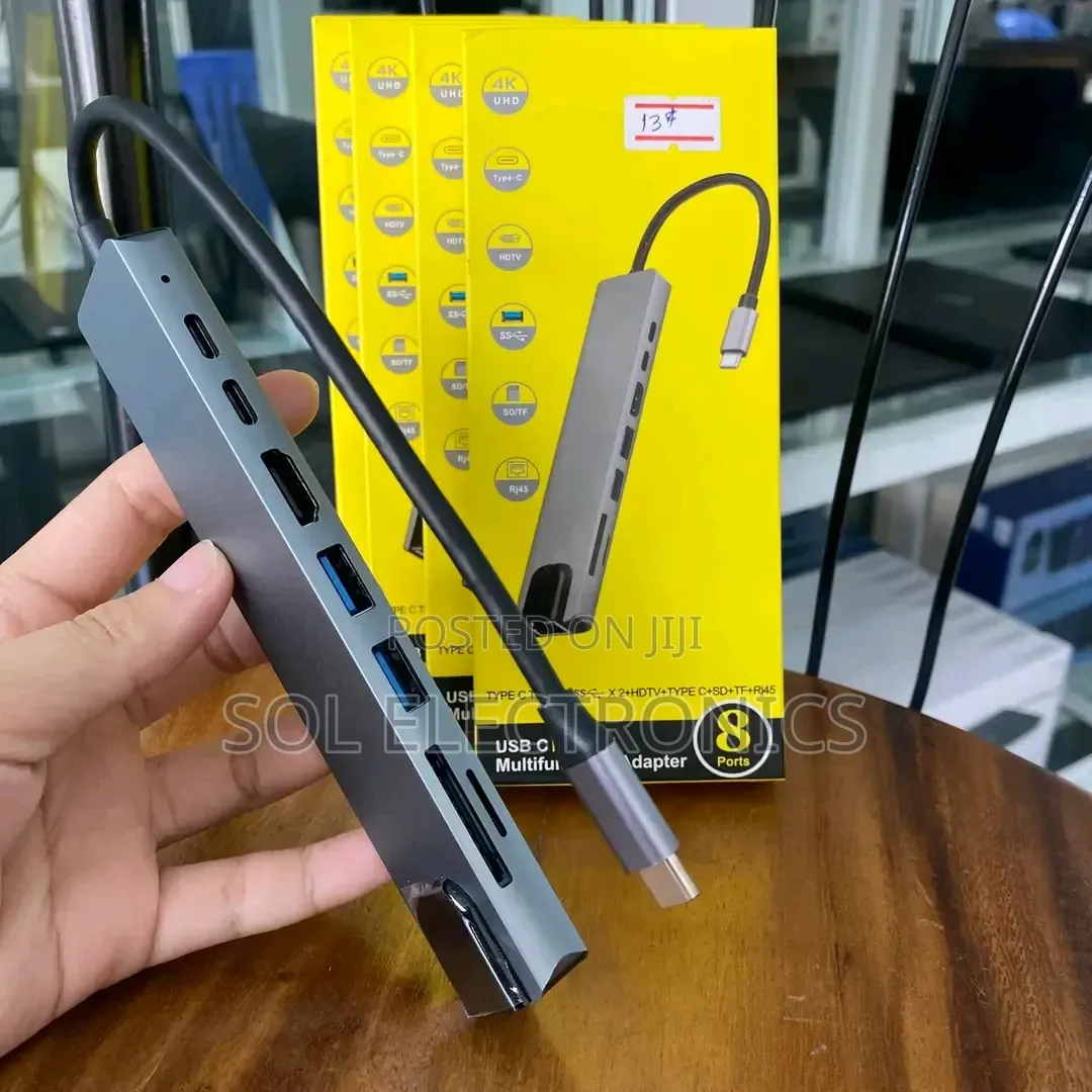 8 in 1 USB Hub Adapter
