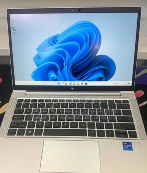New Laptop HP EliteBook 840 G8 16GB Intel Core i7 SSD 512GB