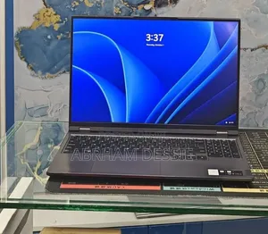 New Laptop Lenovo 16GB AMD Ryzen 7 SSD 512GB