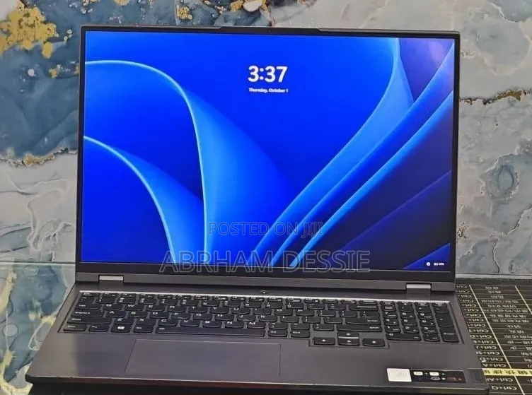 New Laptop Lenovo 16GB AMD Ryzen 7 SSD 512GB