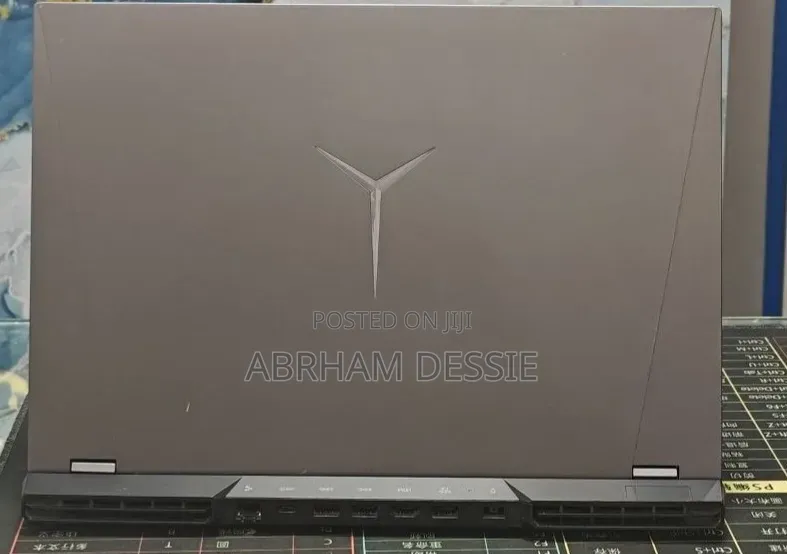 New Laptop Lenovo 16GB AMD Ryzen 7 SSD 512GB
