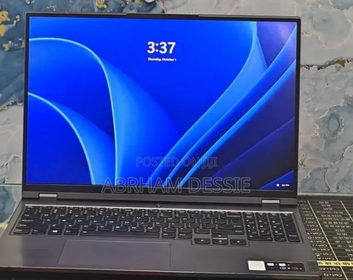 New Laptop Lenovo 16GB AMD Ryzen 7 SSD 512GB