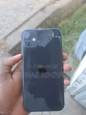 Apple iPhone 11 64 GB Black