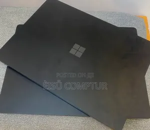 New Laptop Microsoft Surface 16GB Intel Core i7 SSD 512GB