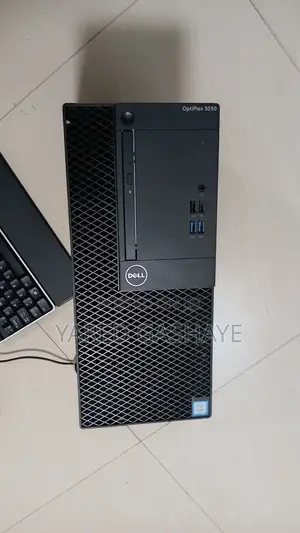 Desktop Computer Dell OptiPlex 3050 4GB Intel Core i5 HDD 500GB