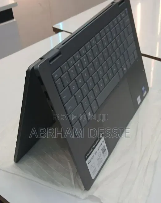 New Laptop HP 16GB Intel Core Ultra 7 SSD 512GB
