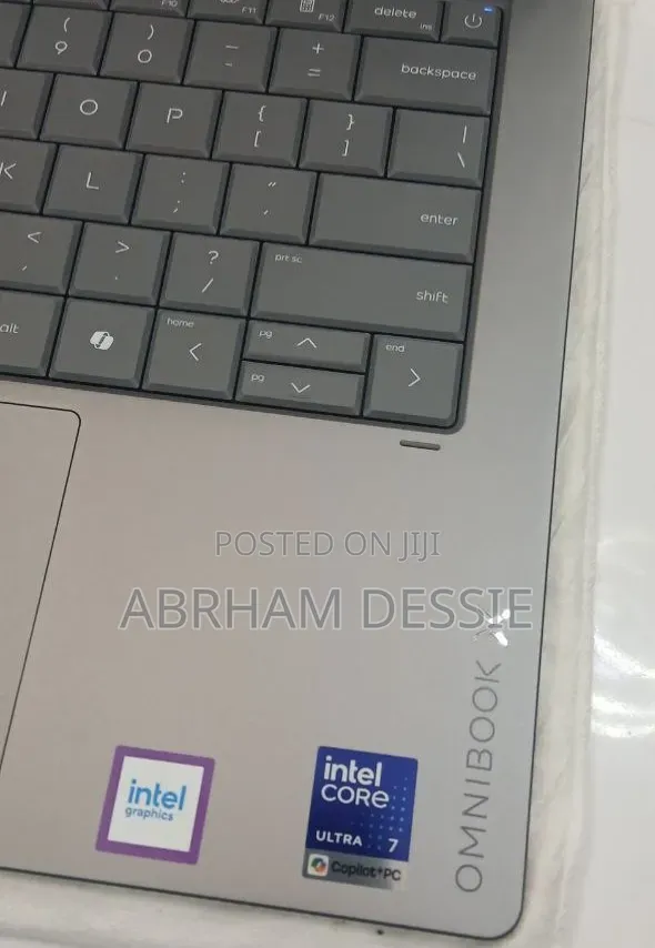 New Laptop HP 16GB Intel Core Ultra 7 SSD 512GB