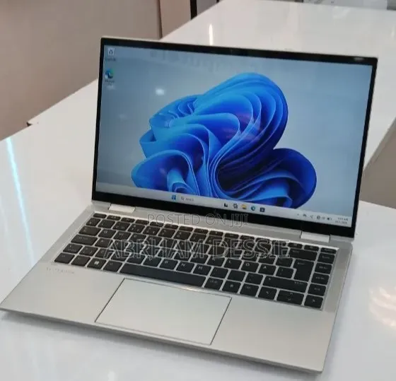 New Laptop HP 16GB Intel Core i5 SSD 512GB
