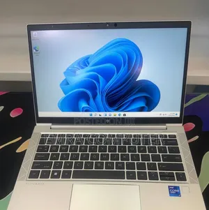 New Laptop HP EliteBook 830 G8 16GB Intel Core i7 SSD 512GB