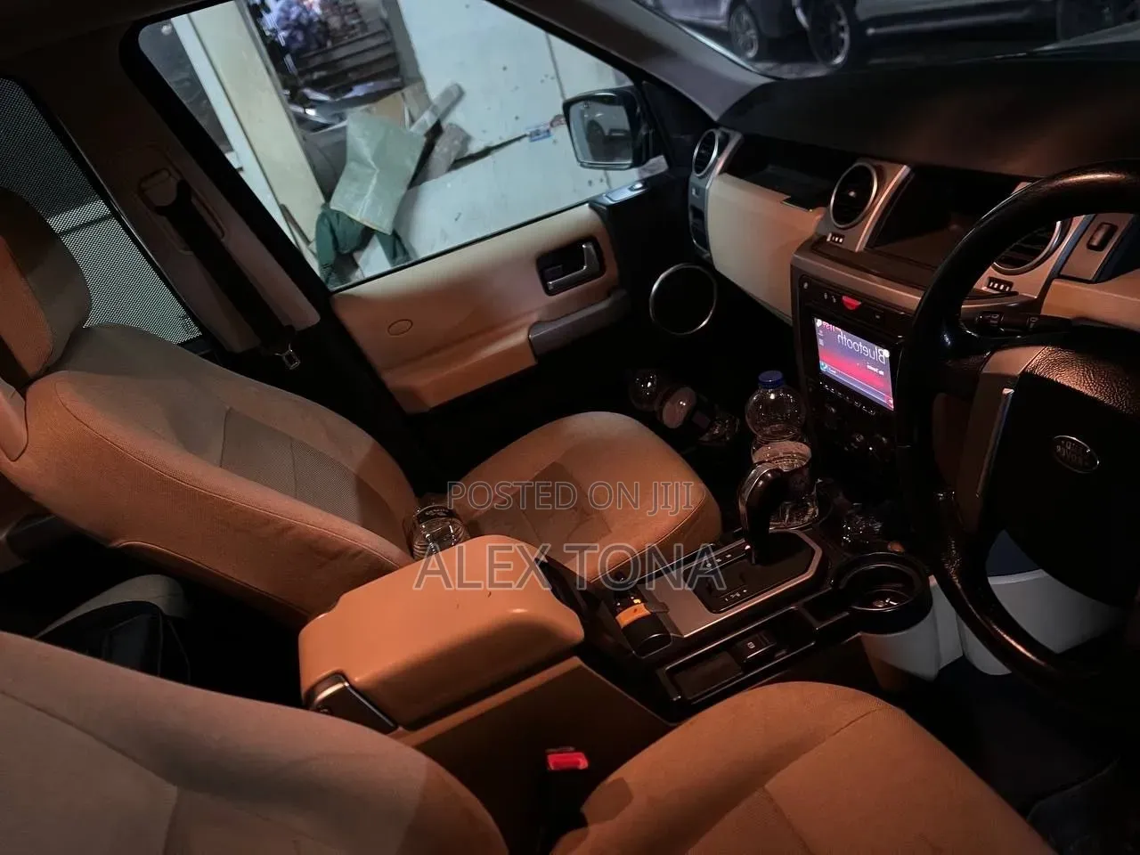 Land Rover Discovery 2015 Gray