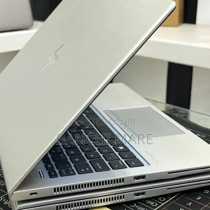 New Laptop HP EliteBook 840 G5 8GB Intel Core i5 SSD 512GB