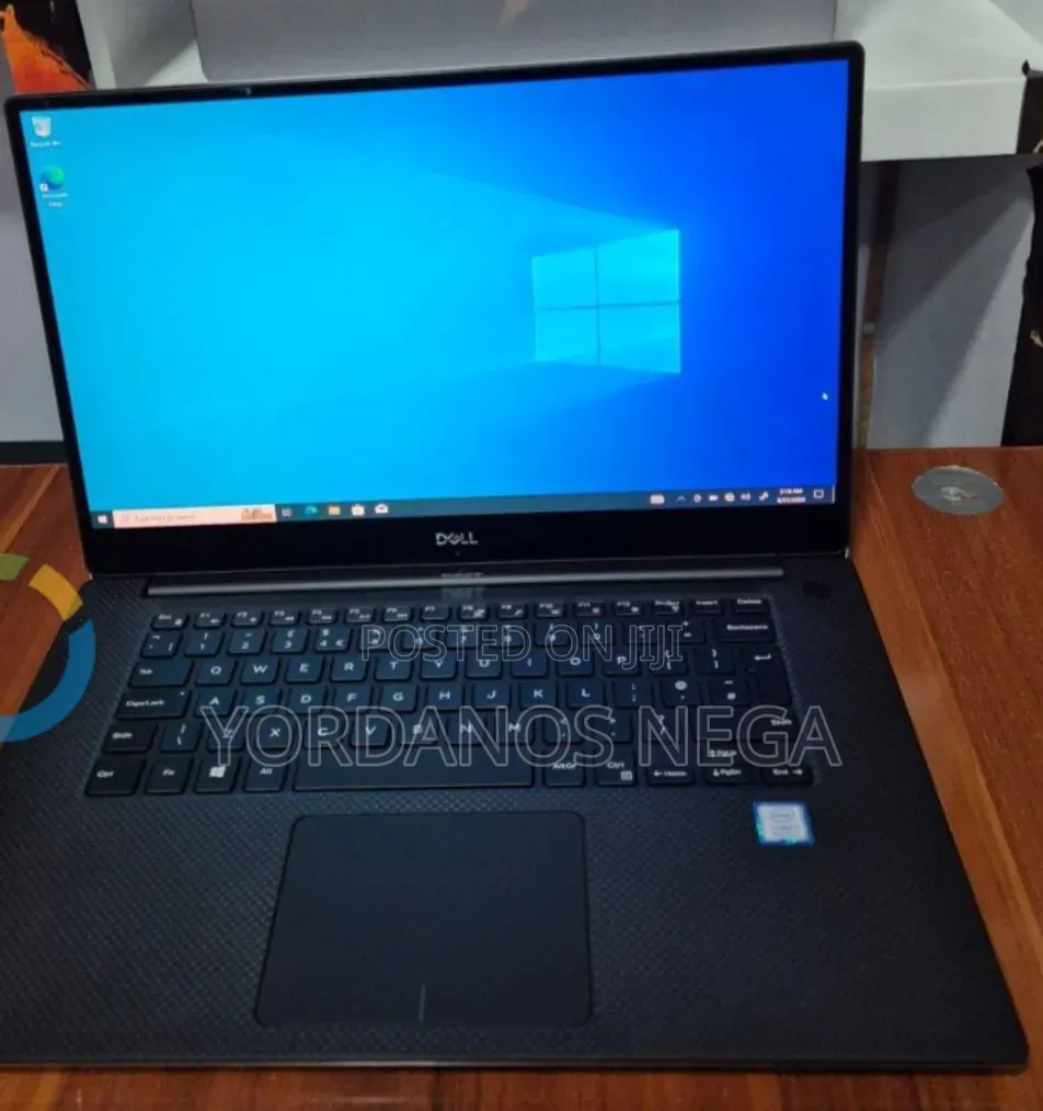 New Laptop Dell XPS 15 16GB Intel Core i7 SSD 512GB