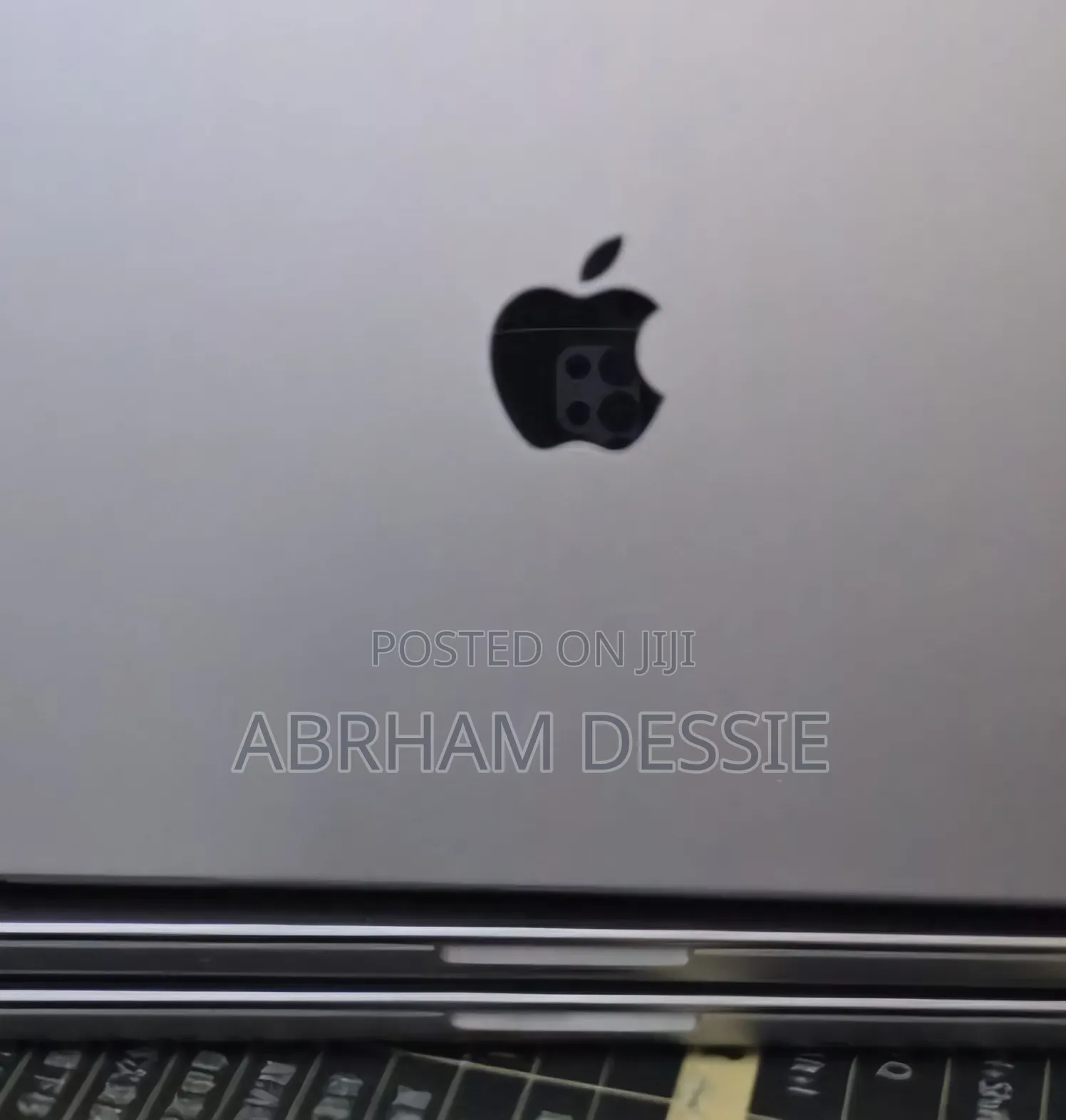 New Laptop Apple MacBook Pro 2021 M1 16GB Apple M1 SSD 512GB