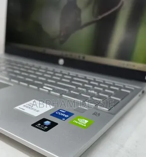 New Laptop HP 16GB Intel Core i5 SSD 512GB