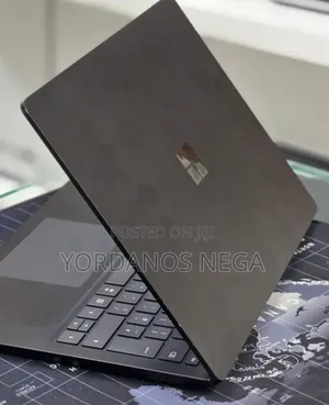 New Laptop Microsoft Surface Laptop 4 16GB Intel Core i7 SSD 512GB