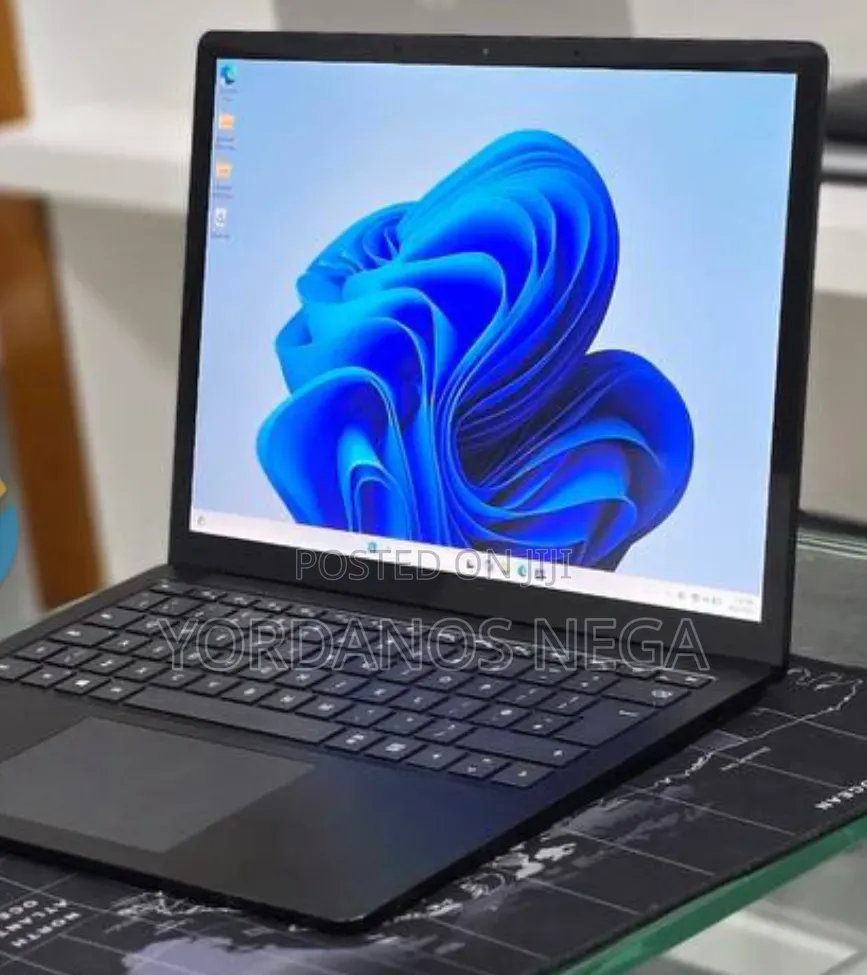 New Laptop Microsoft Surface Laptop 4 16GB Intel Core i7 SSD 512GB
