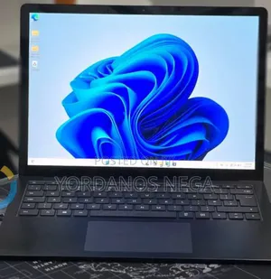 New Laptop Microsoft Surface Laptop 4 16GB Intel Core i7 SSD 512GB