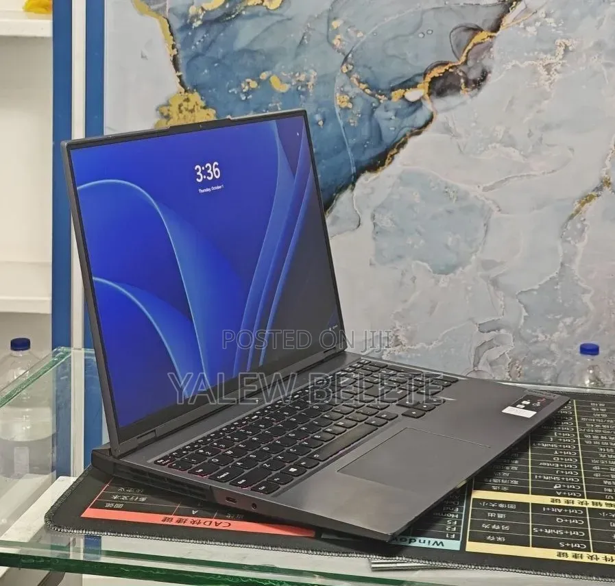 New Laptop Lenovo Legion 5 16GB AMD Ryzen 7 SSD 512GB