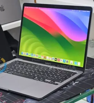 New Laptop Apple MacBook Pro 2020 M1 8GB Apple M1 SSD 256GB