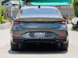 Hyundai Avante 2021