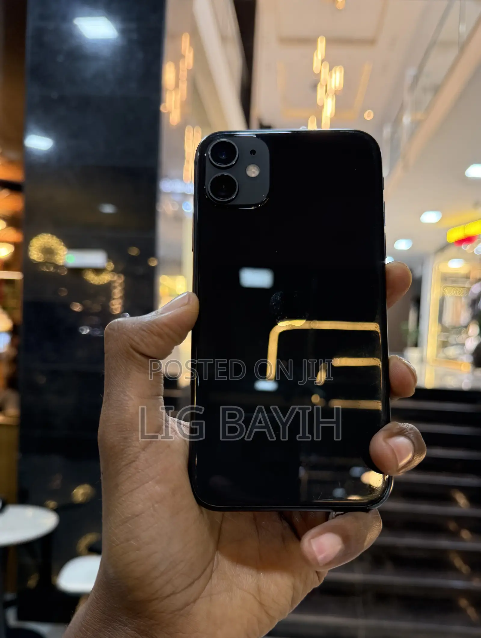 New Apple iPhone 11 128 GB Black