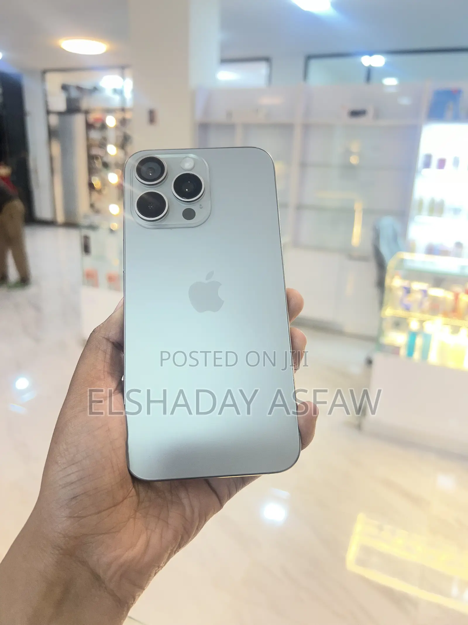 Apple iPhone 15 Pro Max 256 GB