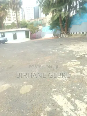 Space Rent for Geraj Labaio Office and Other