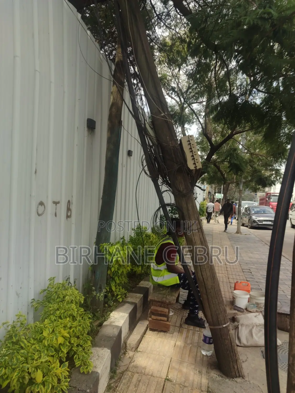 Space Rent for Geraj Labaio Office and Other